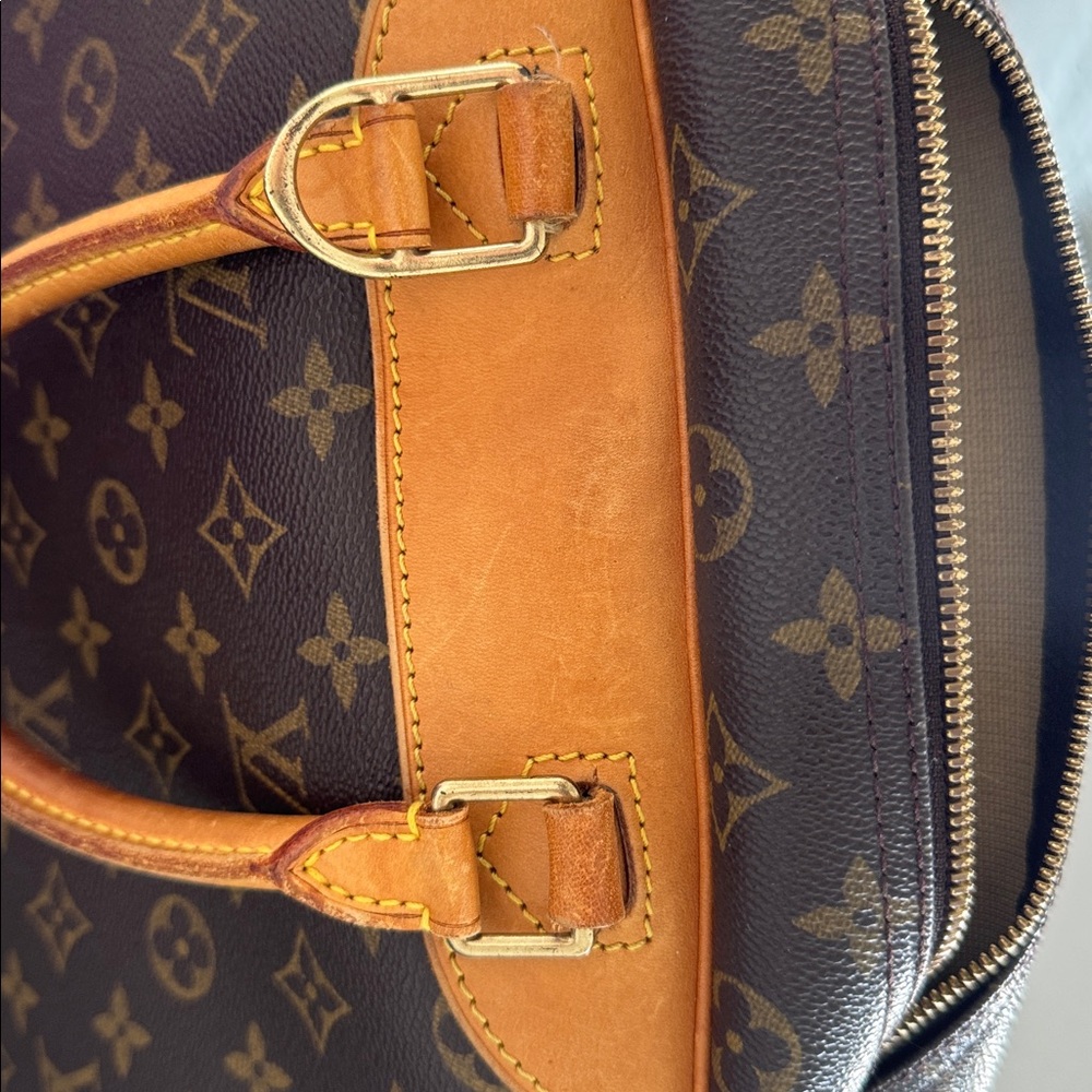 Louis Vuitton Monogram Deauville bag EUC - Picture 4 of 7